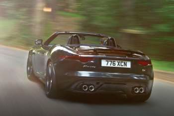 Jaguar F-type 2013