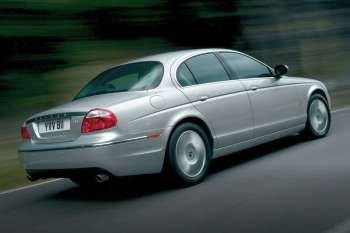 Jaguar S-Type 3.0 V6 Palladium