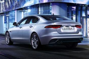 Jaguar XE D180 S