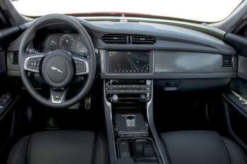 Jaguar XF 20d Portfolio