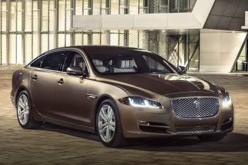 Jaguar XJ ---