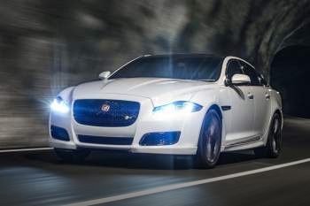 Jaguar XJ ---