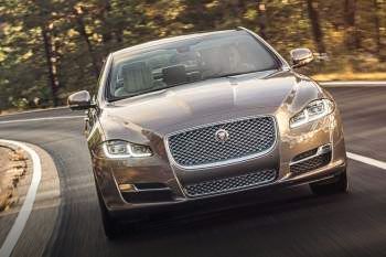 Jaguar XJ ---