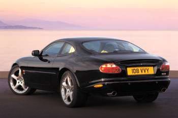 Jaguar XK8