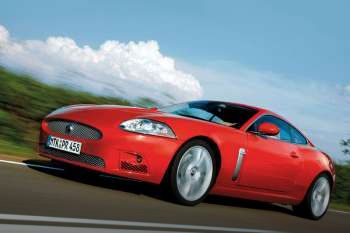 Jaguar XKR