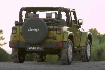 Jeep Wrangler 3.8 Sahara