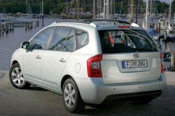 Kia Carens 2.0 CVVT X-pect