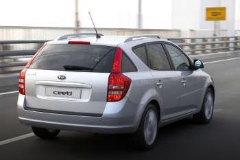 Kia Ceed Sporty Wagon 2.0 CVVT X-clusive