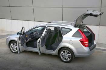 Kia Ceed Sporty Wagon 1.6 CRDi 115 Business Edition