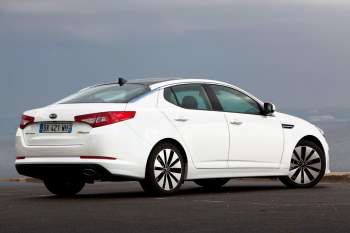 Kia Optima 2.0 CVVT Hybrid Super Pack