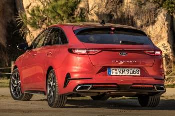 Kia ProCeed