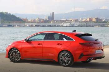 Kia ProCeed