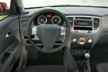 Kia Rio 1.5 CRDi VGT EX