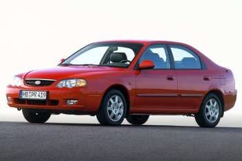 Kia Shuma 2001