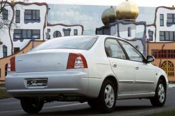 Kia Shuma 2001