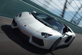 Lamborghini Aventador Roadster LP700-4