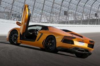 Lamborghini Aventador 2013