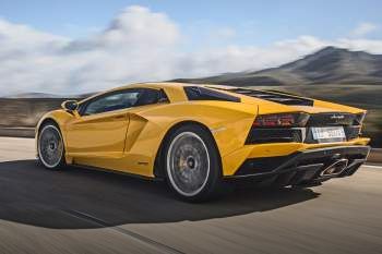 Lamborghini Aventador S