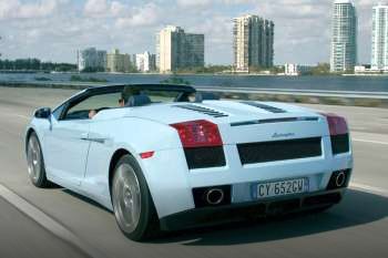 Lamborghini Gallardo Spyder LP550-2