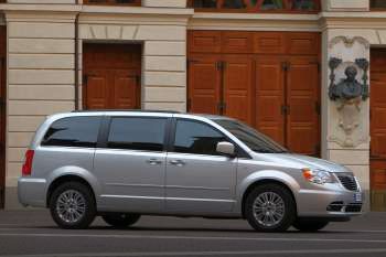 Lancia Voyager 2011