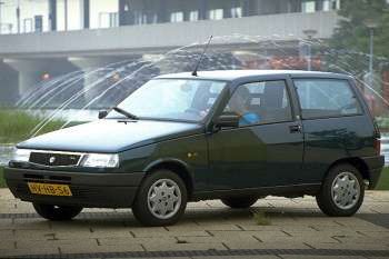 Lancia Ypsilon 1.1 I.e. Igloo