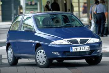 Lancia Ypsilon 1.2 16v Elefantino Rosso