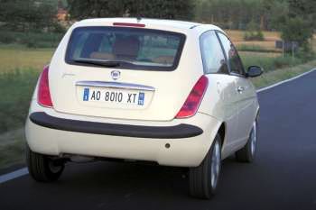 Lancia Ypsilon 2003