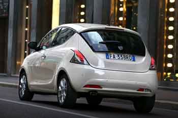 Lancia Ypsilon 1.2 8v Silver