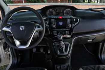 Lancia Ypsilon TwinAir CNG Ecochic Platinum