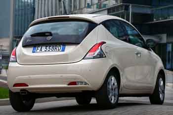 Lancia Ypsilon 1.2 8v Gold