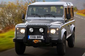 Land Rover Defender 110 2.2 TD Station Wagon X-TECH