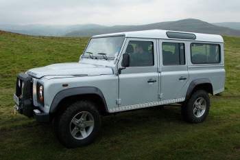 Land Rover Defender 110 2.2 TD Station Wagon Commercial Rough