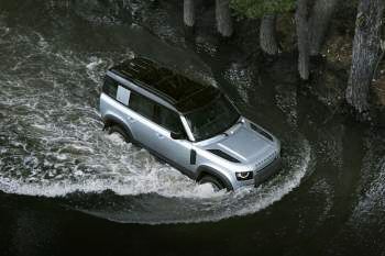 Land Rover Defender 110 D240 First Edition