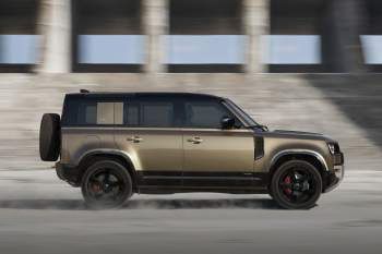 Land Rover Defender 2019