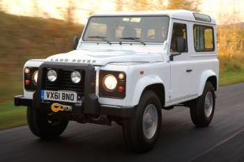 Land Rover Defender 90 2.2 TD Station Wagon X-TECH