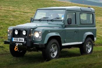 Land Rover Defender 2011