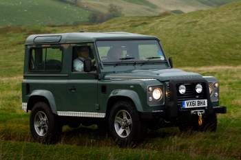 Land Rover Defender 90