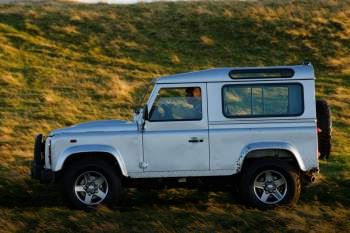 Land Rover Defender 90