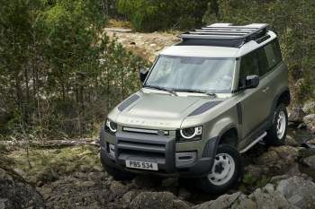 Land Rover Defender 90