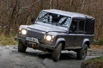 Land Rover Defender 130 2.2 TD Crew Cab