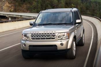 Land Rover Discovery Commercial