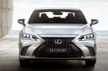 Lexus ES 300h Executive Line