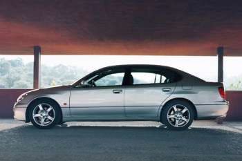 Lexus GS 2000