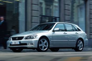 Lexus IS 300 SportCross Executive