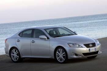 Lexus IS 2005