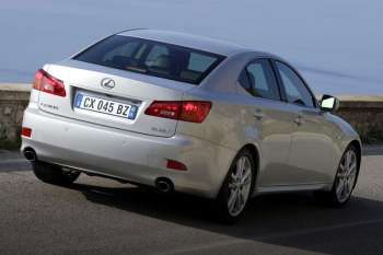 Lexus IS 220d Business