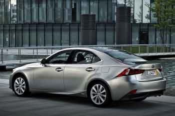 Lexus IS 300h