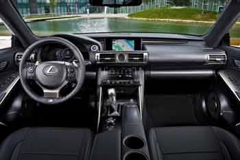 Lexus IS 2013