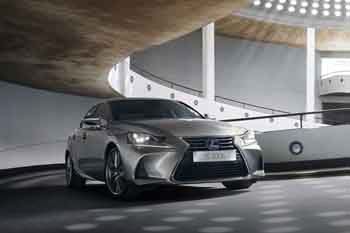 Lexus IS 2017