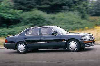 Lexus LS 1990